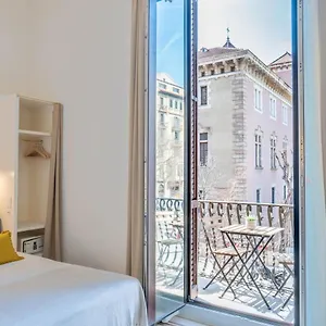 Feelathome Casa Bertrand , Barcelona Spanje